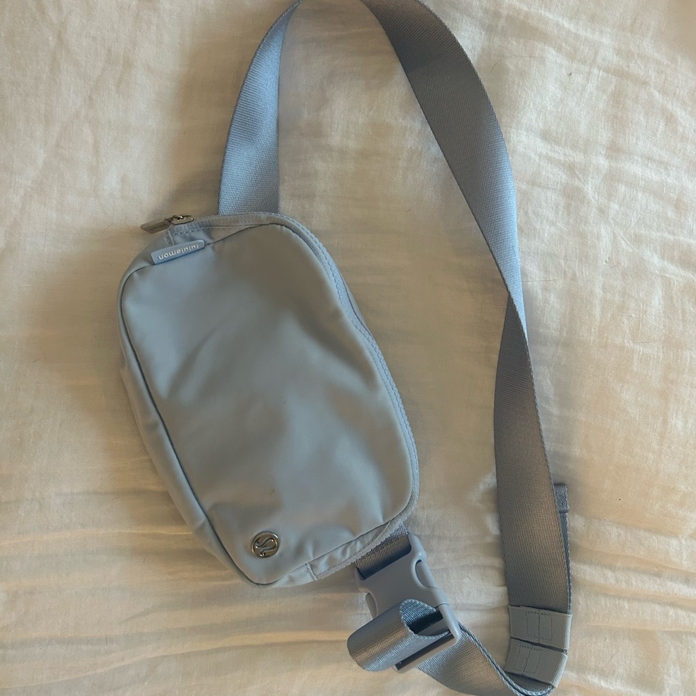 Lululemon Crossbody Belt Bag